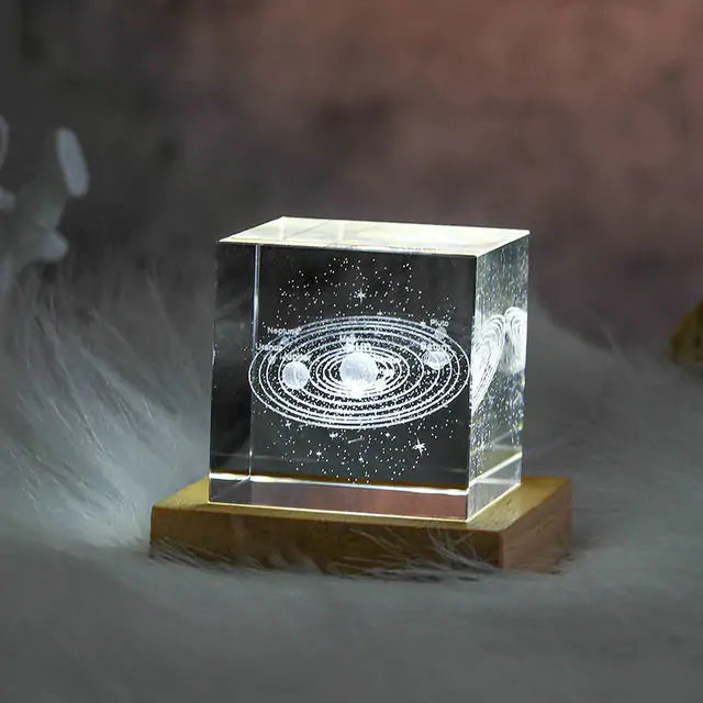 Maan LED Lamp