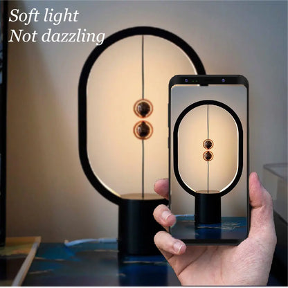 Balance Lamp